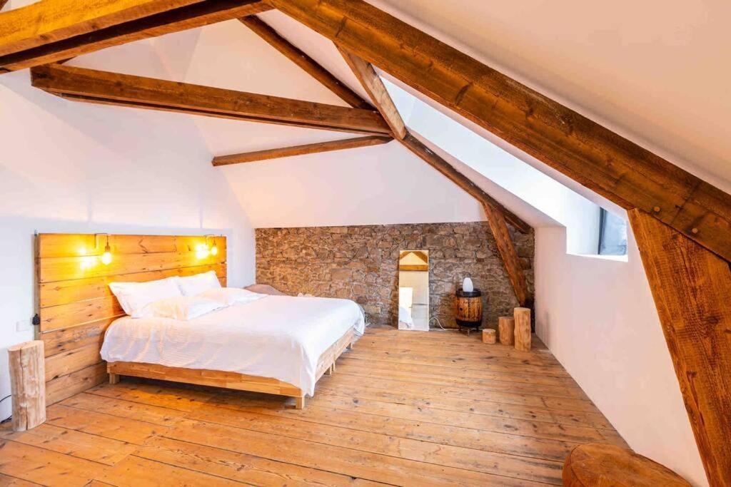 Maison, Appartement Type Triplex Atypique De Charme Saint-Brieuc Eksteriør billede